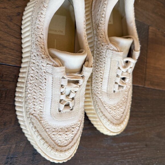 Dolce Vita Dolen Sneaker Women's SZ 6.5 - Picture 1 of 5
